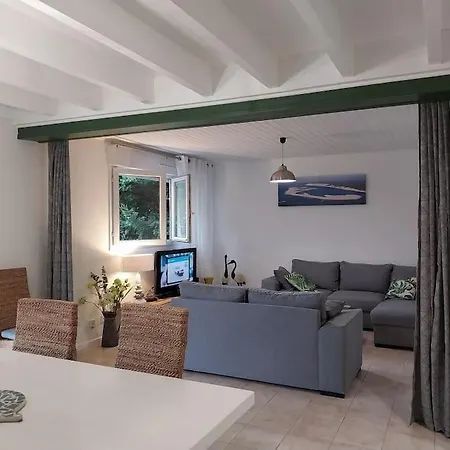 بيت للعطل Nana