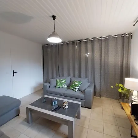 Nana * أنديرنو لي بان